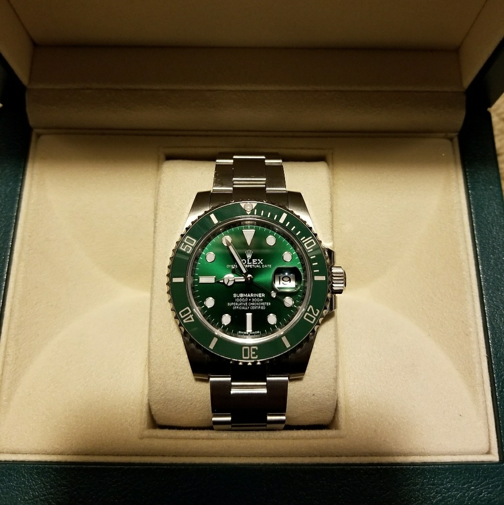 SOLD Rolex Submarriner 116610LV "HULK"